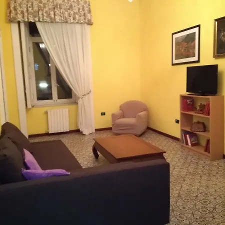 Gabriella's Apartment Naples